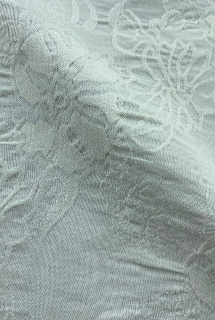 22151 KUMAŞ/YERLİ/LEZ/PAMUK/VİSKON/HAM/125 CM