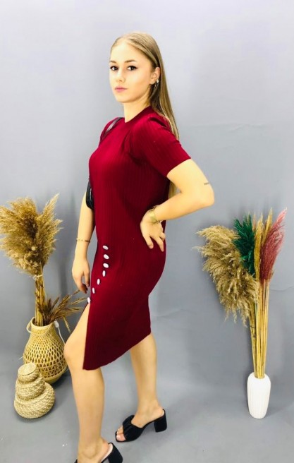 Kadın Yırtmaçlı Kısa Kollu Triko Elbise