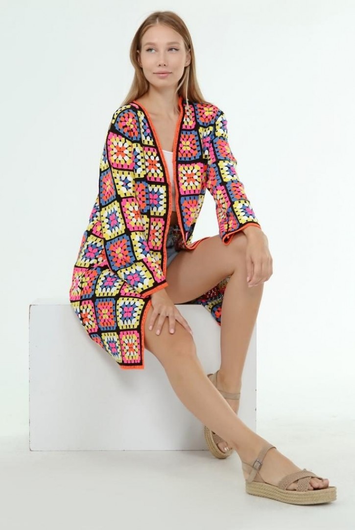 Kadın El Örgüsü Patchwork Hırka