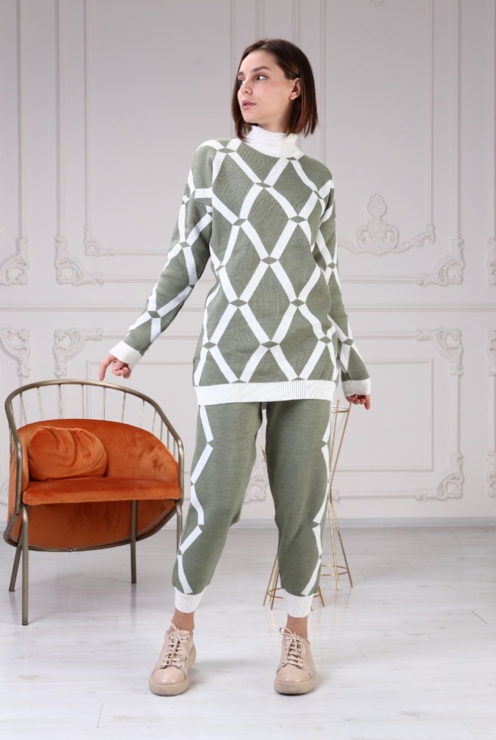 Kadın Kontrast Renkli Triko Takım