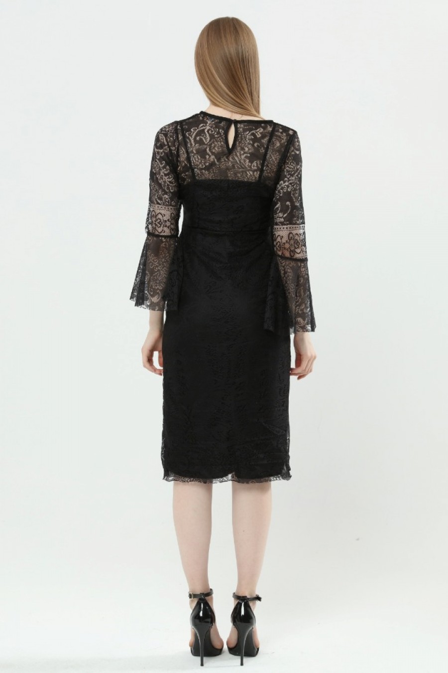 Women's Long Handkerchief Sleeve Lace Dress