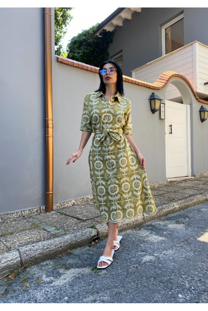 Kadın Önü Patlı Nakışlı Gömlek Elbise Kadın Önü Patlı Nakışlı Gömlek Elbise