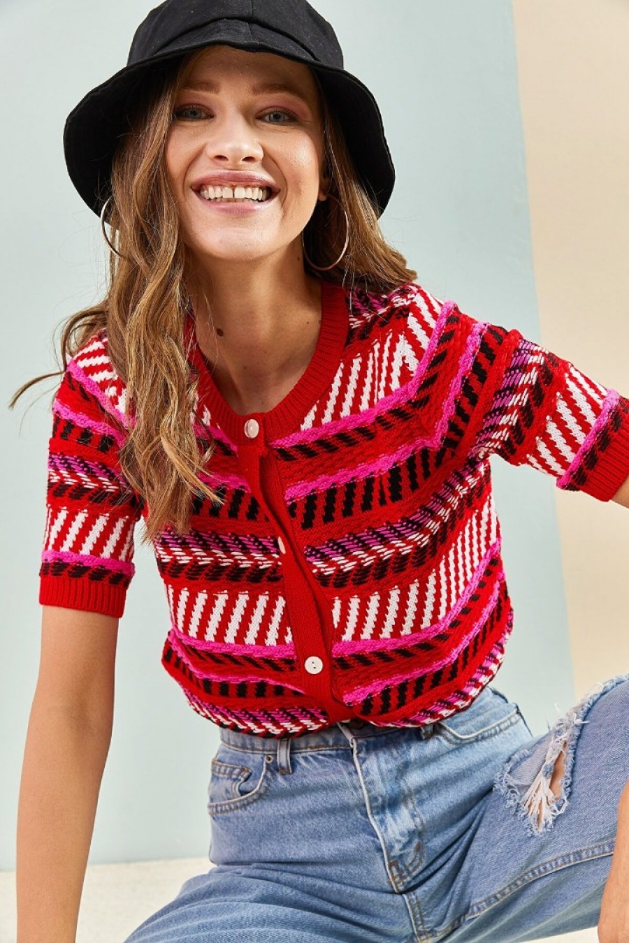 15847 Kadın Crop Triko Hırka