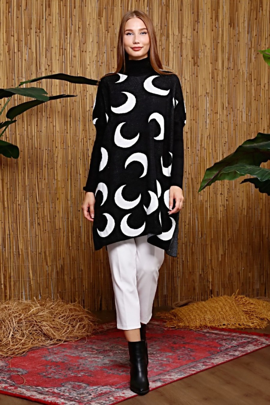 Kadın Ay Desenli Triko Kazak