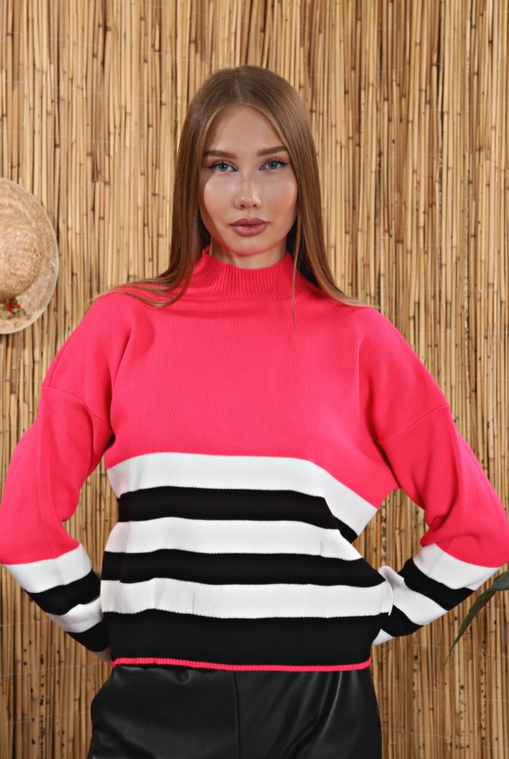 Kadın Balıkçı Yaka Çizgili Triko Kazak