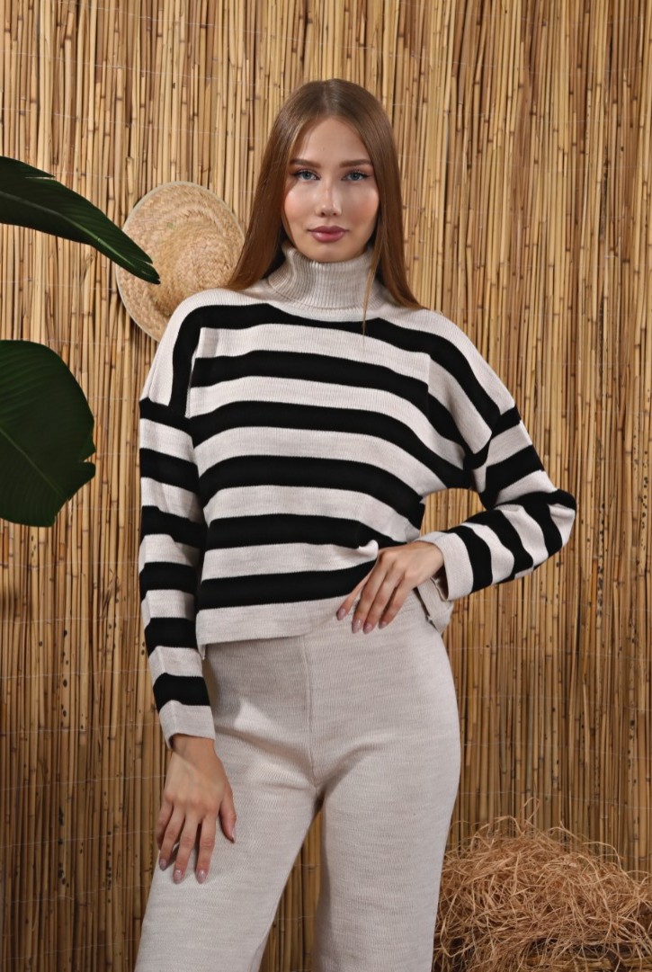 Kadın Kalın Çizgili Triko Kazak