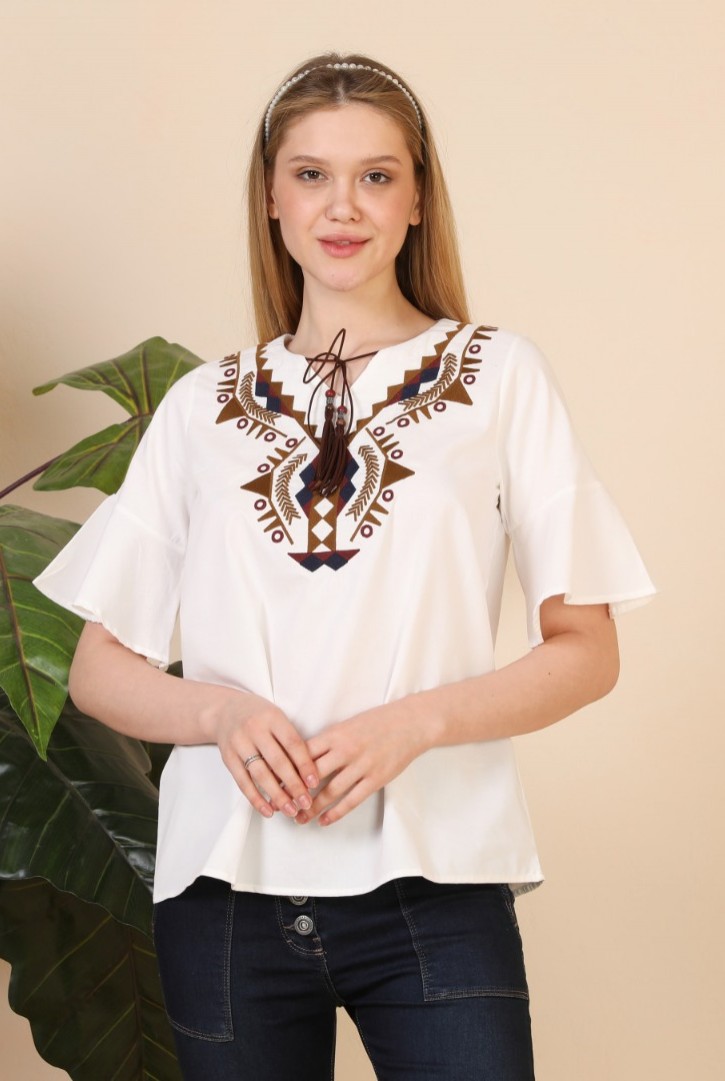 Kadın Kolu Volanlı Pamuk Tişört