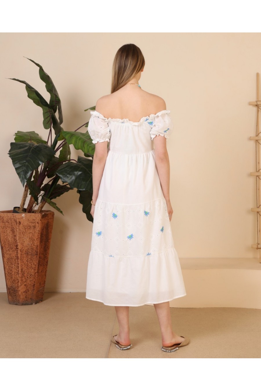 Kadın Madonna Yakalı Midi Fisto Elbise