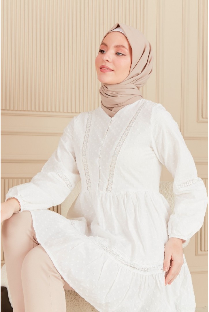 PUANTİYELİ DANTEL ŞERİTLİ TUNİK