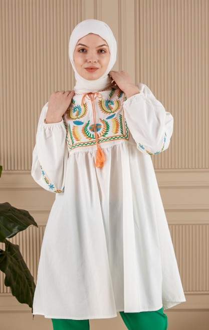 NAKIŞLI PÜSKÜL DETAYLI TUNİK