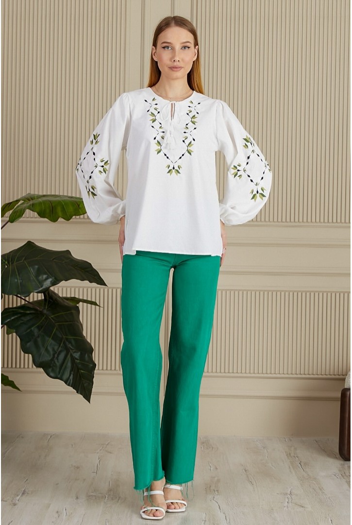 Kadın Pamuklu Nakışlı Bluz