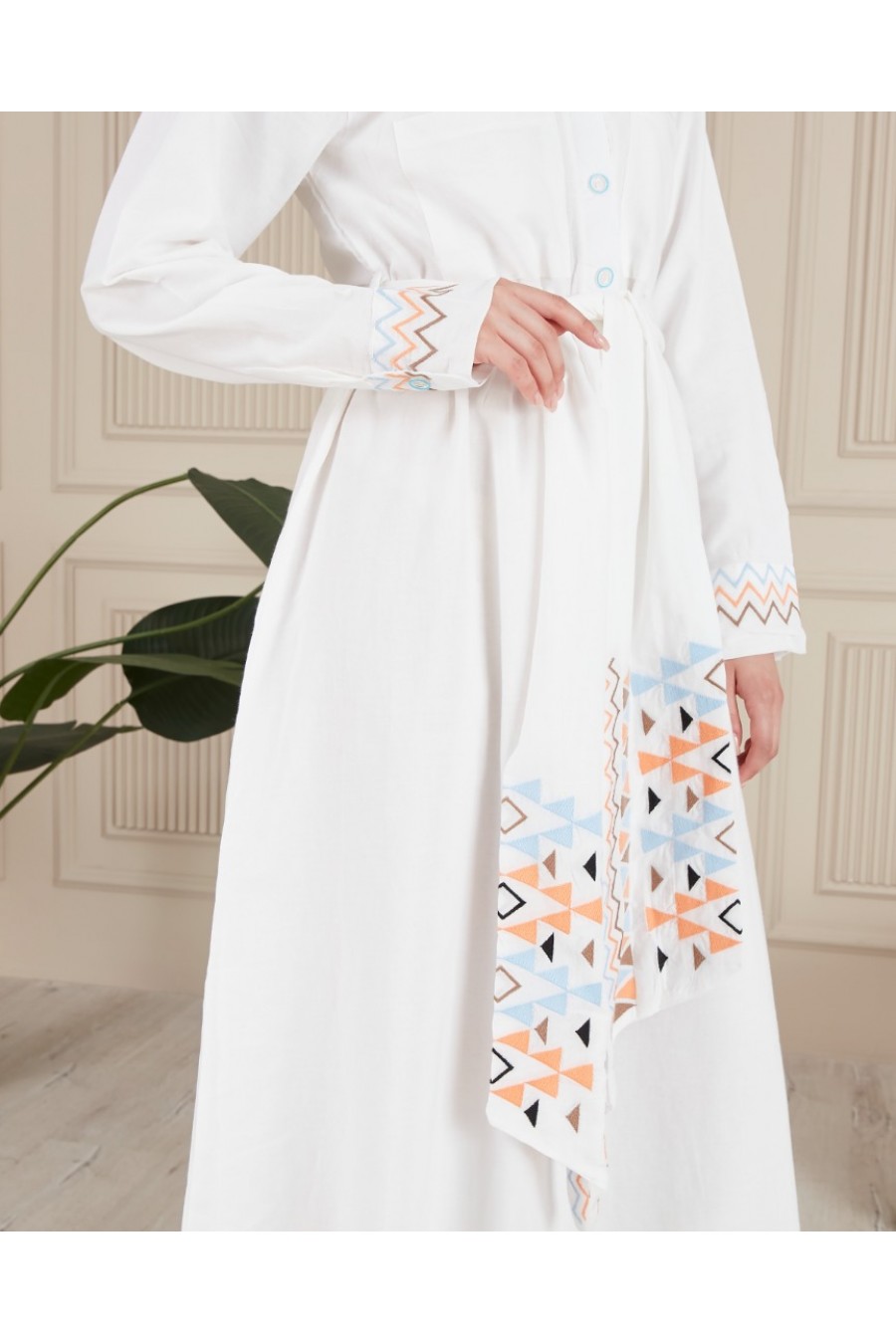 18230 HAZIR GİYİM/ELBİSE/SİYAH ZEMİN/RENKLİ NAKIŞ/XL