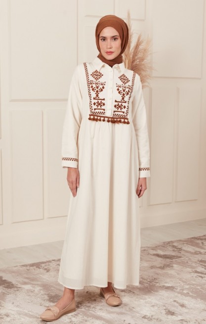 Kadın Nakışlı Elbise