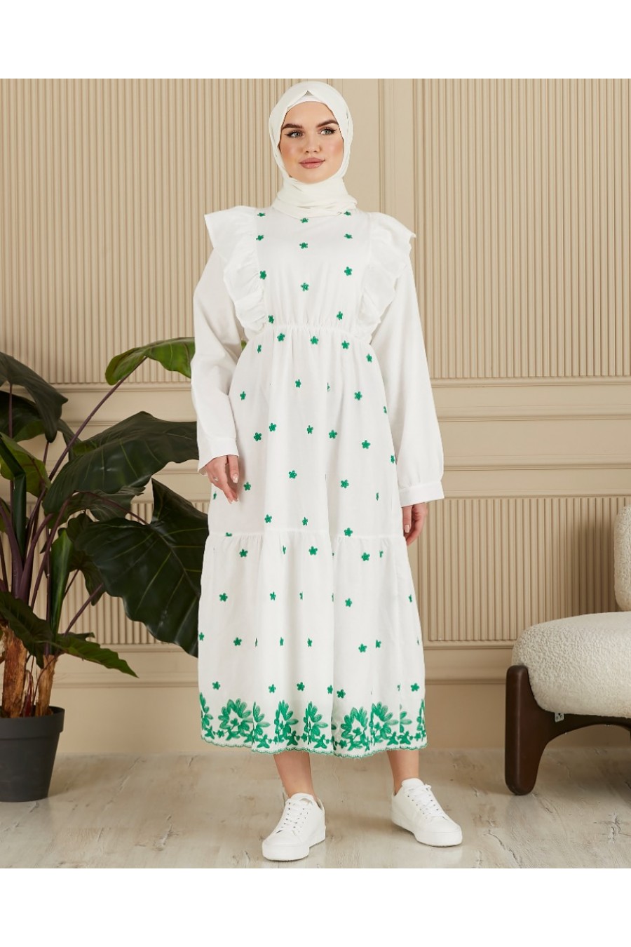 18461 HAZIR GİYİM/ELBİSE/KASAR ZEMİN/BENETTON YEŞİL NAKIŞ/S