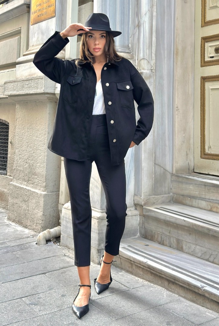 Kadın Aplike Detaylı Süet Ceket