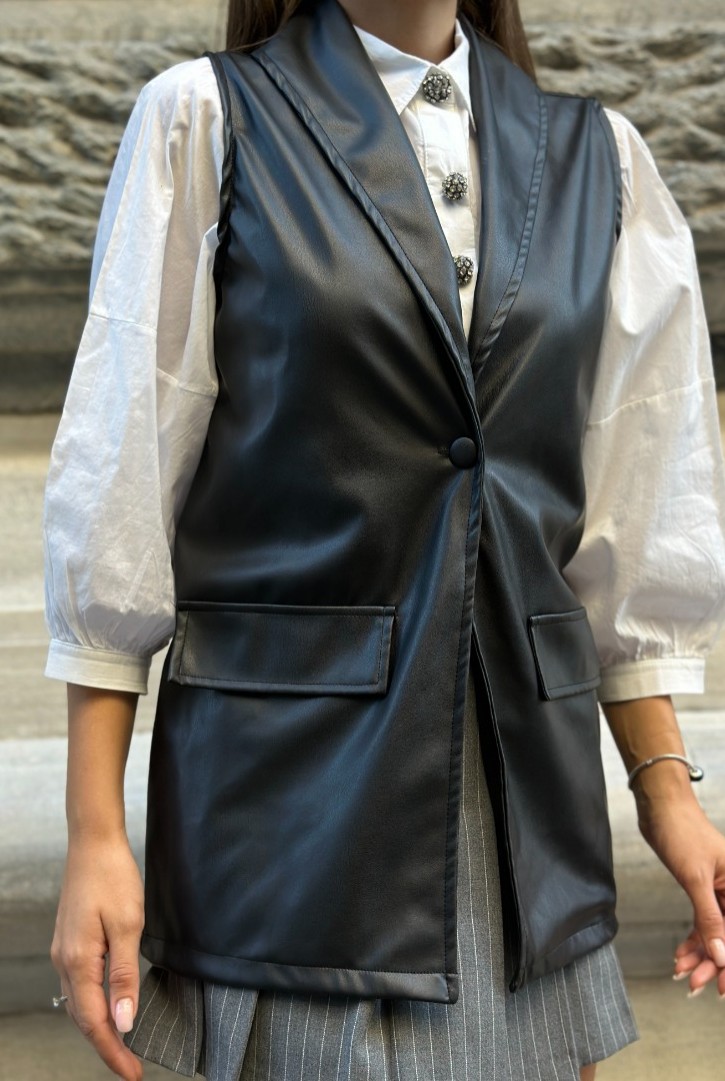 Kadın Cep Kapaklı Uzun Deri Yelek