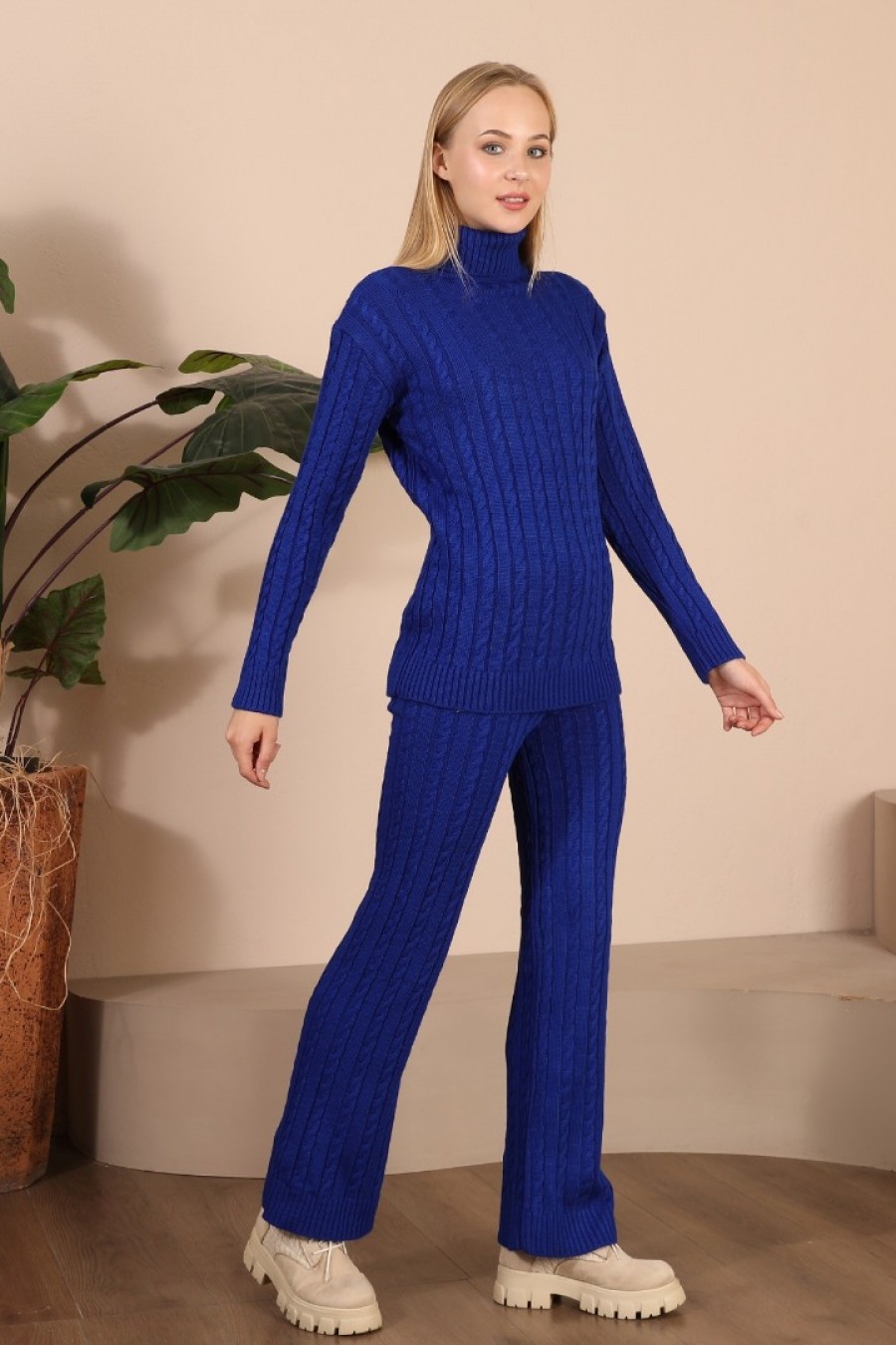 Kadın Örgü Desenli Triko Takım