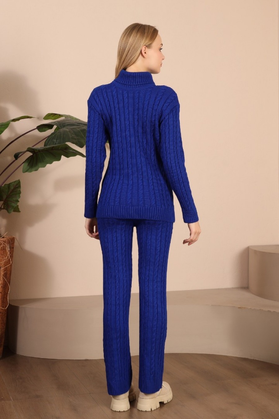 Kadın Örgü Desenli Triko Takım