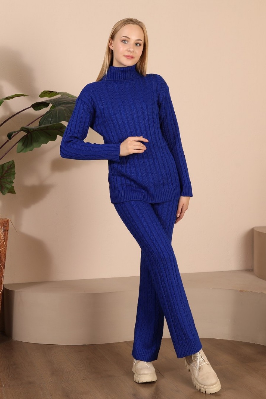 Kadın Örgü Desenli Triko Takım