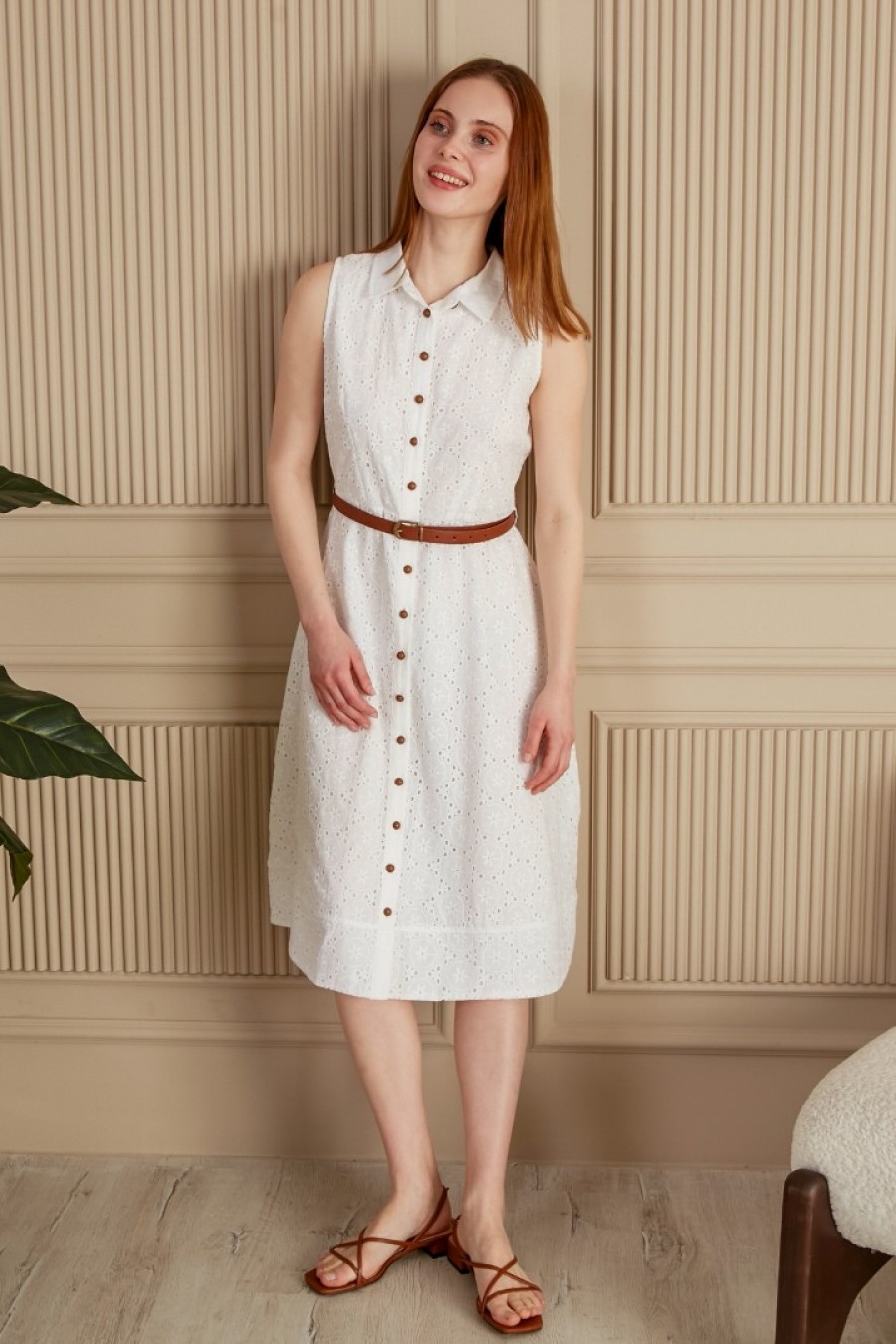 19253 Kadın Önü Patlı Kolsuz Elbise