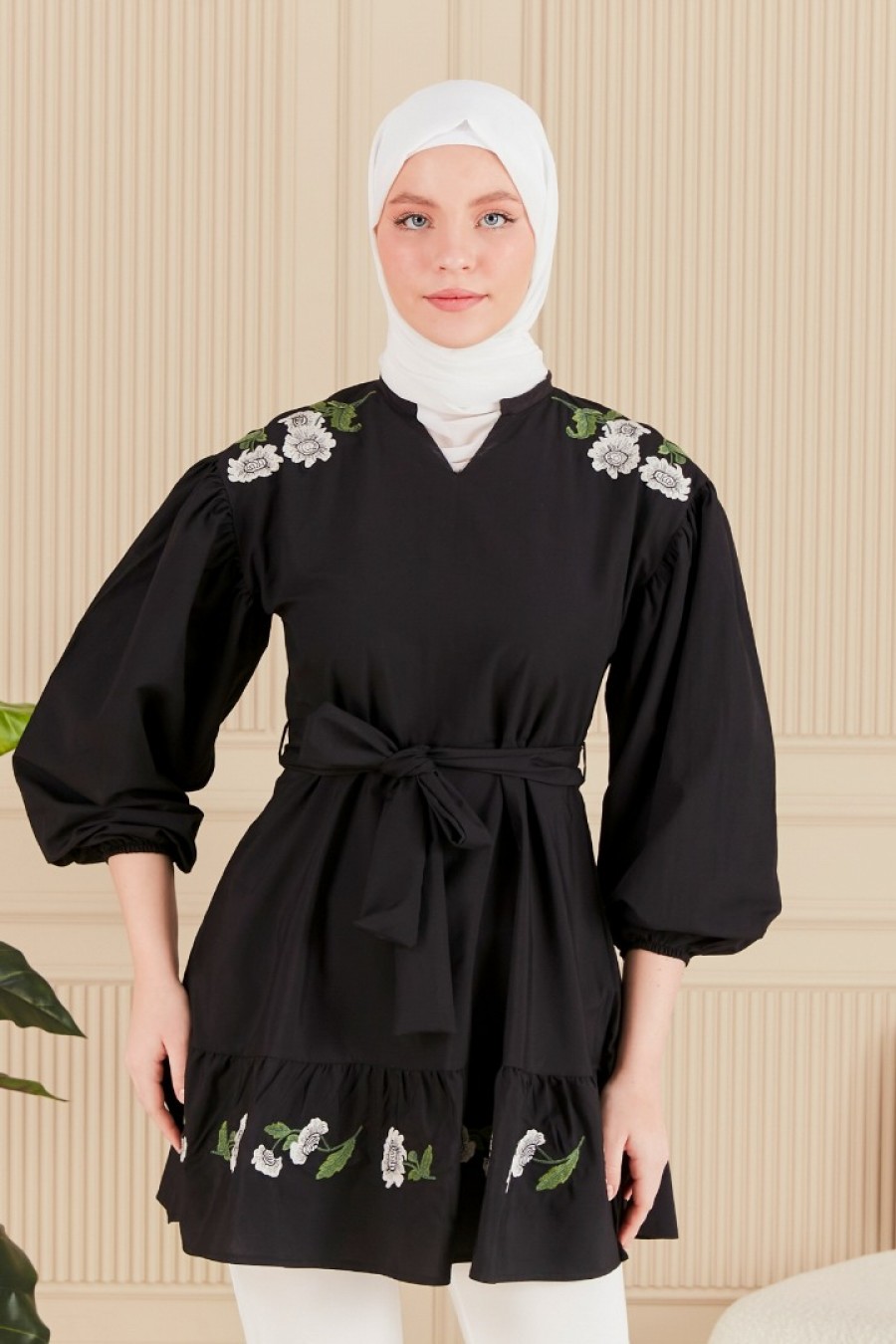 19291 ÇİÇEK NAKIŞLI KEMERLİ VUAL TUNİK