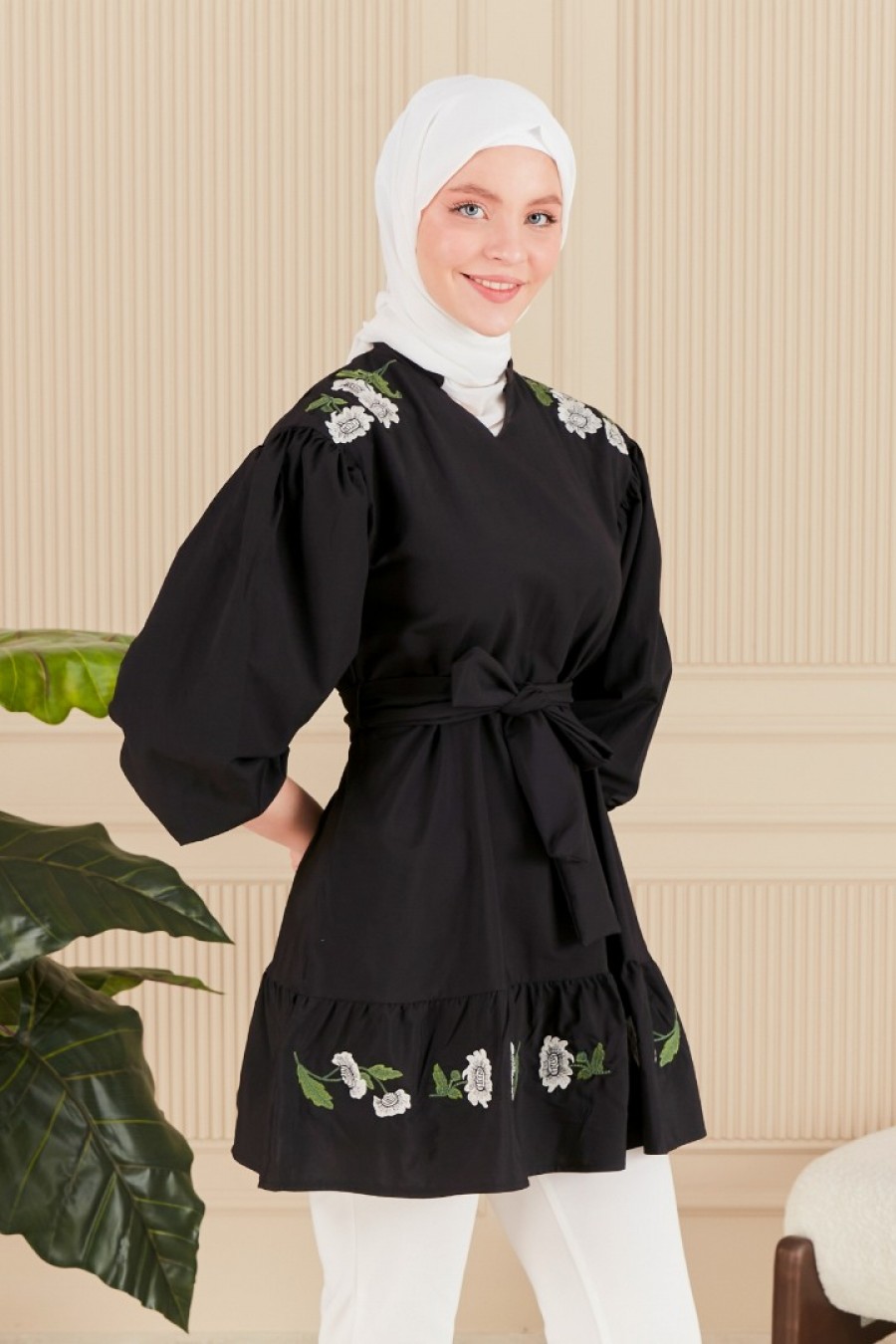 19291 ÇİÇEK NAKIŞLI KEMERLİ VUAL TUNİK