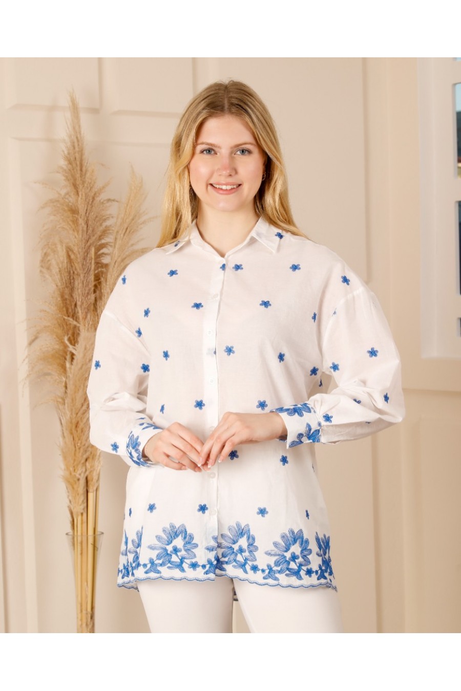 19381 Kadın Nakışlı Gömlek 19381 Kadın Nakışlı Gömlek