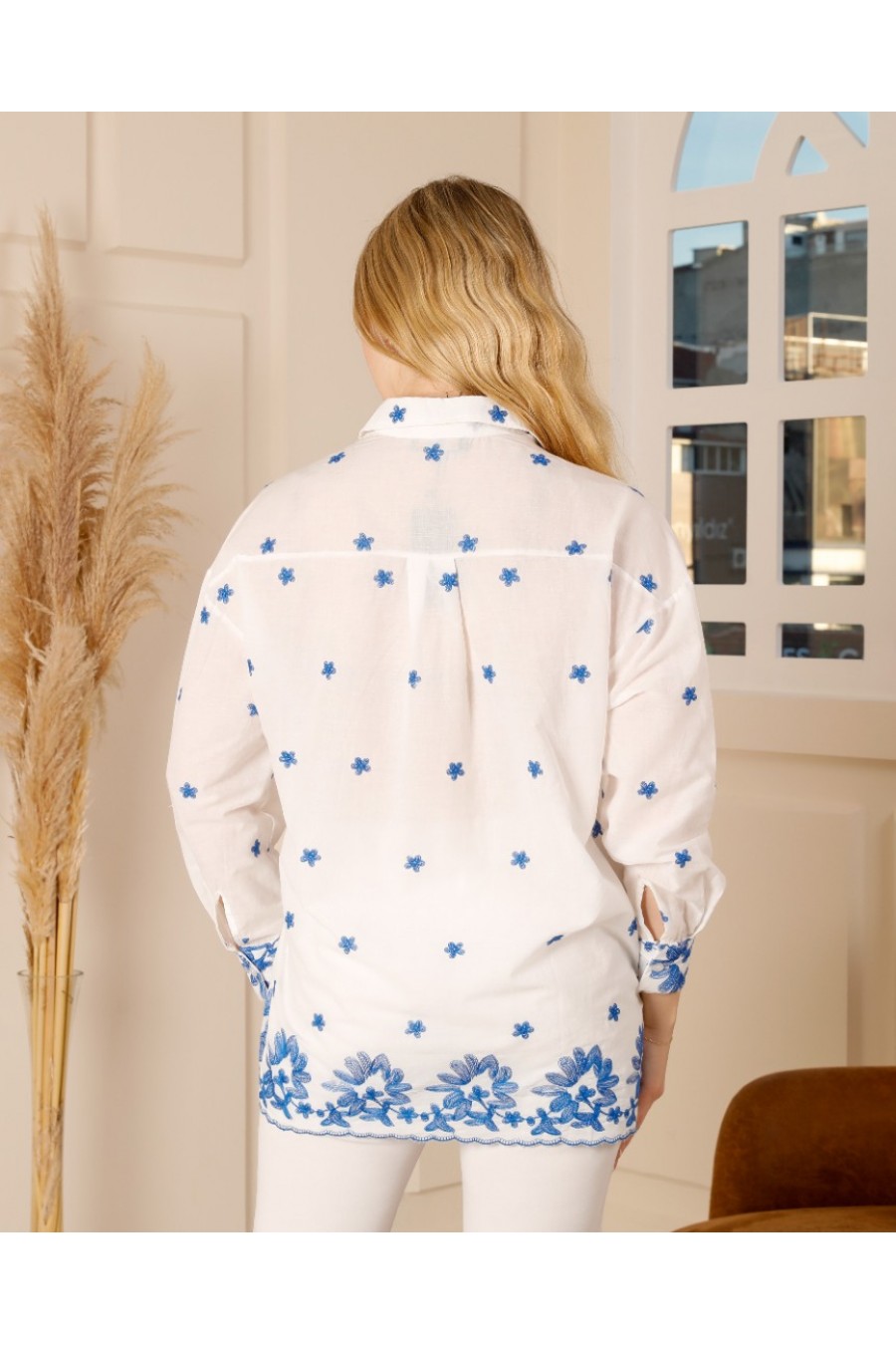 19381 Kadın Nakışlı Gömlek 19381 Kadın Nakışlı Gömlek