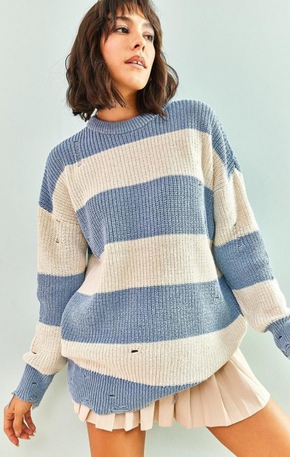 Kadın Eskitme Çizgili Triko Kazak