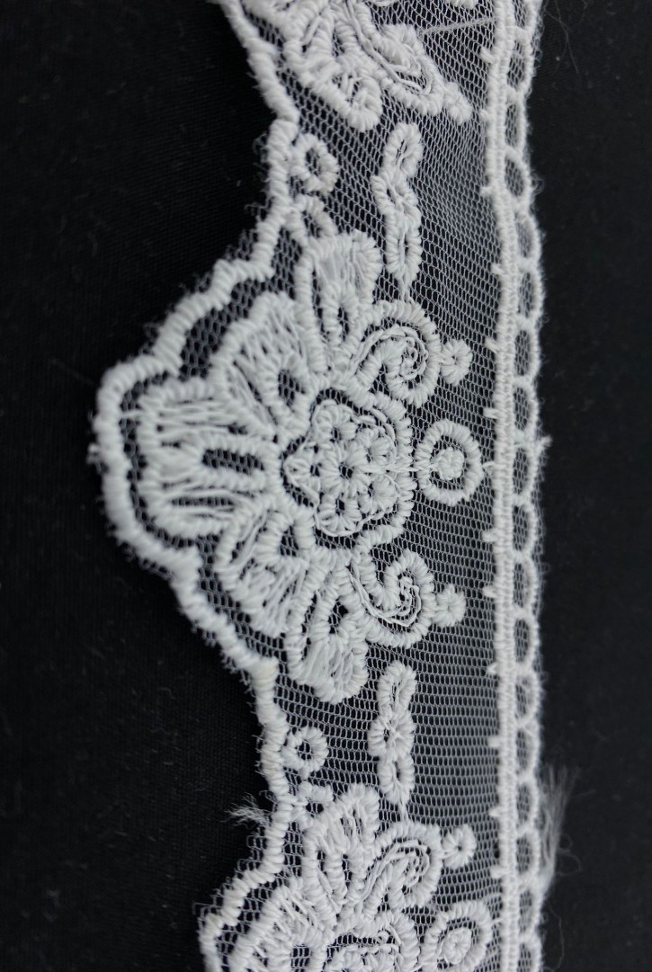 Ham Fisto Mat Polyester Tül Üzeri Brode Bant