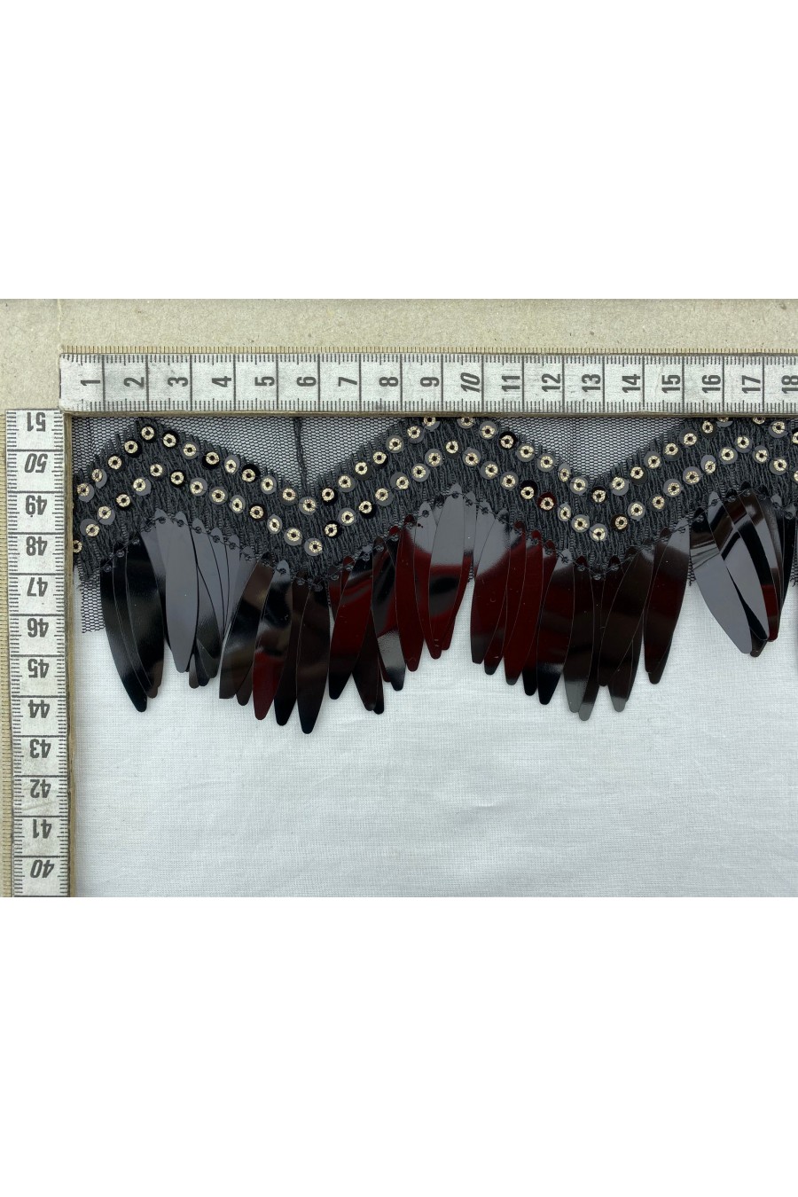 9142-METRE Siyah Pullu Tül Üzeri Bant, 6 cm