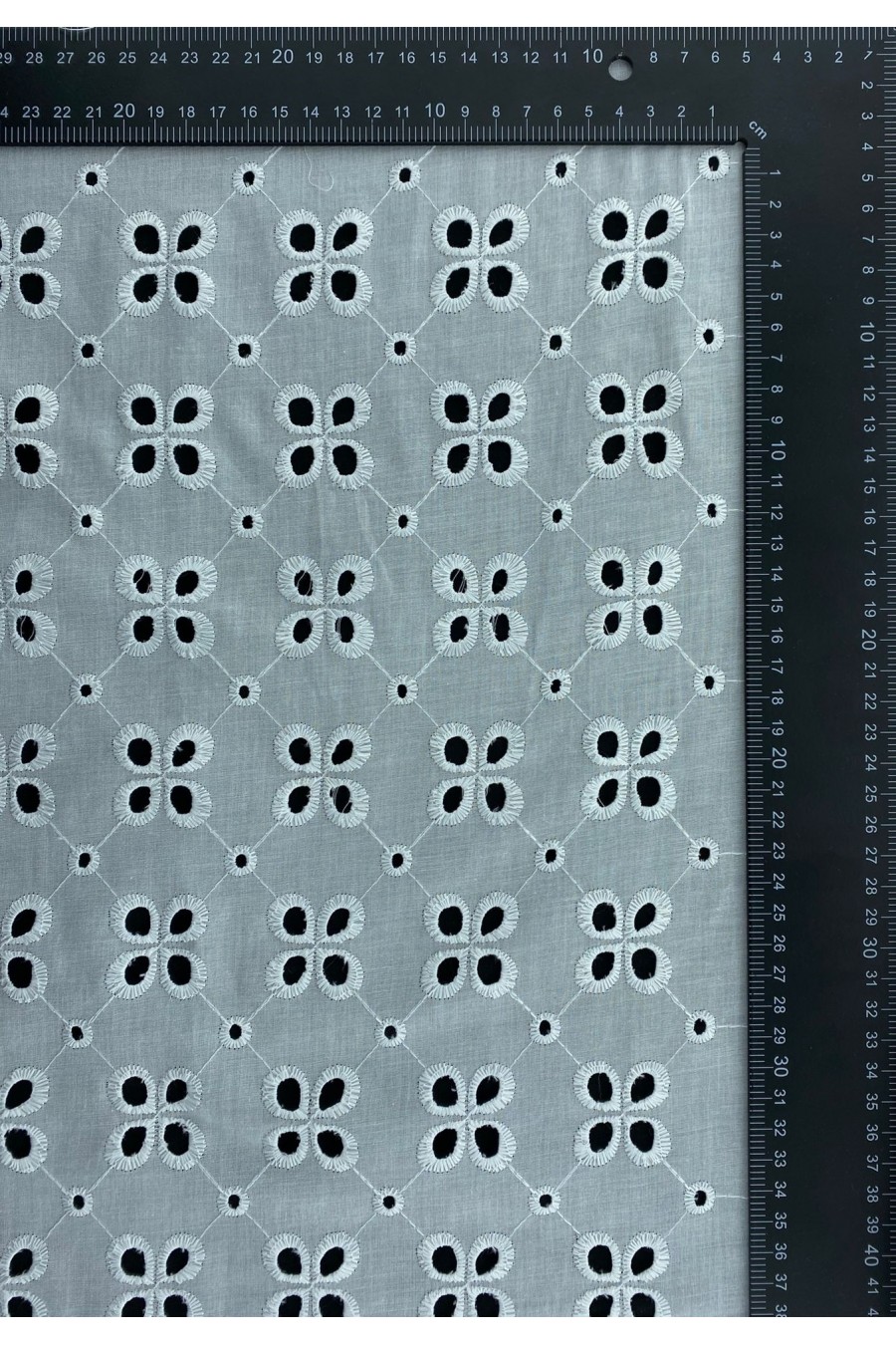 22404 BRODE/YERLİ/LEZ/VUAL/PAMUK POLYESTER/KASAR/130 CM