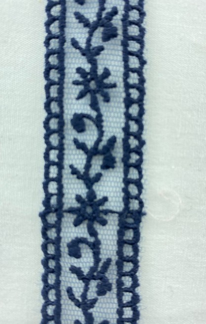 Lacivert Tül Üzeri Brode Bant