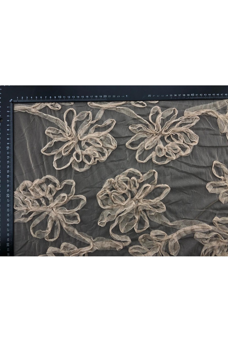 Bej Süzeneli Tül Kumaş - Yerli Polyester, 130 cm (11204) Bej Süzeneli Tül Kumaş - Yerli Polyester, 130 cm (11204)