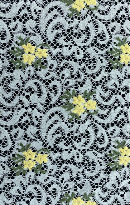 Beyaz Zemin Üzeri Sarı Çiçek Desenli Yerli Dantel Kumaş - 145 cm