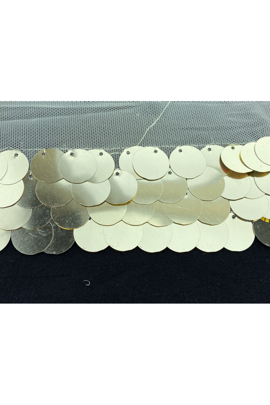 Krem Tül Üzeri Light Gold Pullu Bant, 4.5 cm