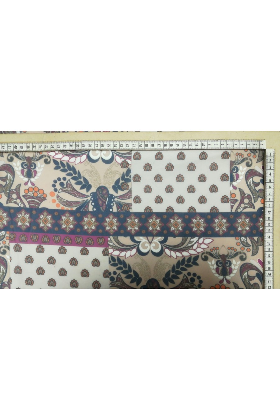 Dijital Baskılı 150 cm Yerli Şifon, Desen 04