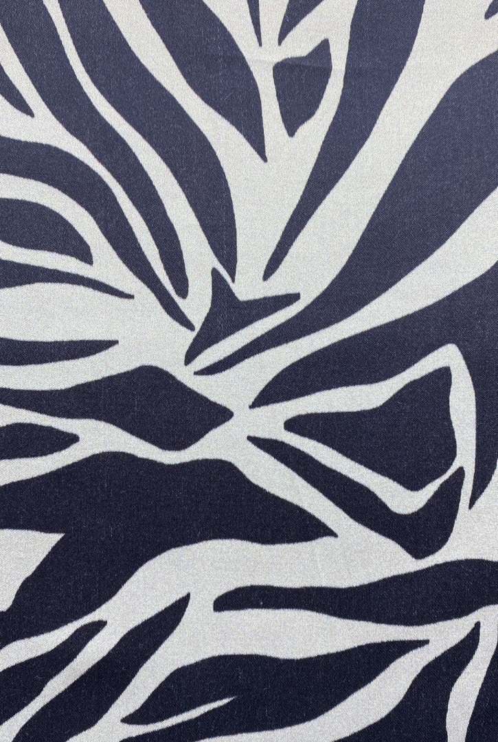 22380 KUMAŞ/YERLİ/LEZ/VİSKON/BEYAZ-MAVİ/150 CM