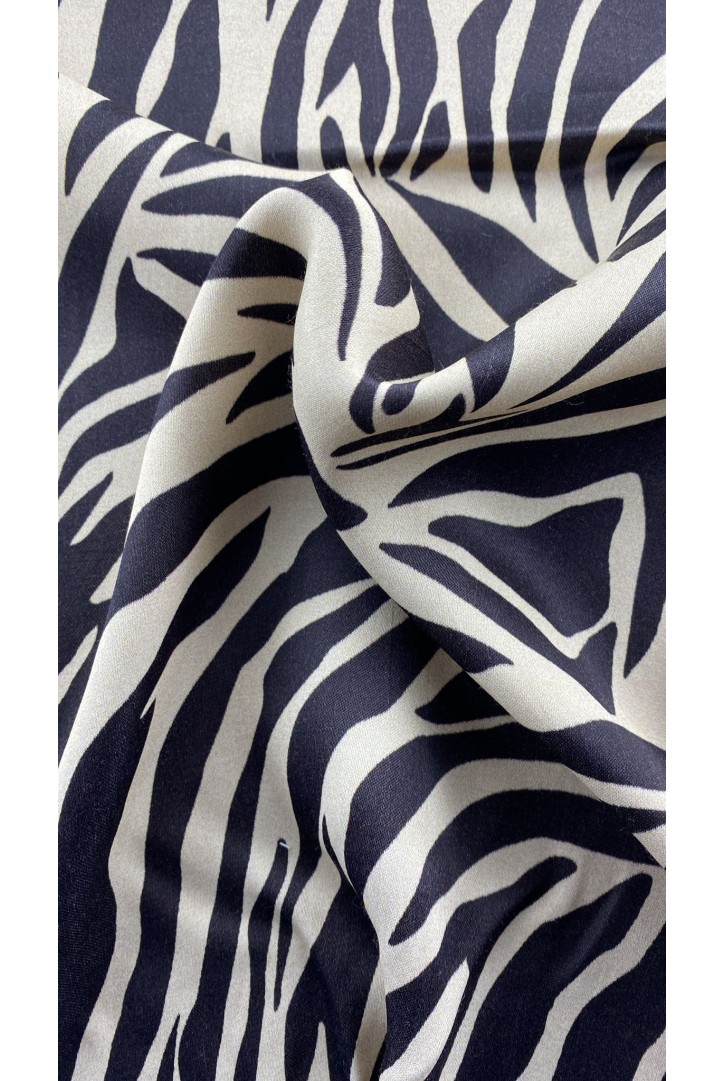 22380 KUMAŞ/YERLİ/LEZ/VİSKON/BEYAZ-MAVİ/150 CM