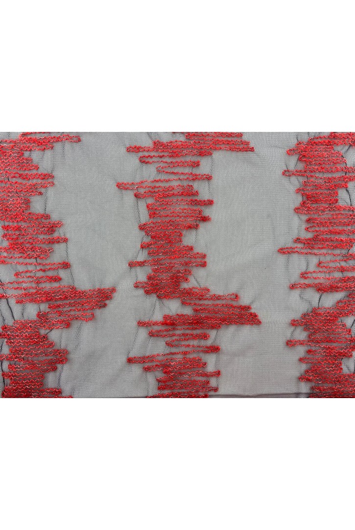 Siyah Zemin Kırmızı İpli Tül Brode