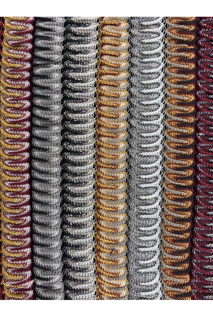 Renkli Polyester Dantel Kumaş