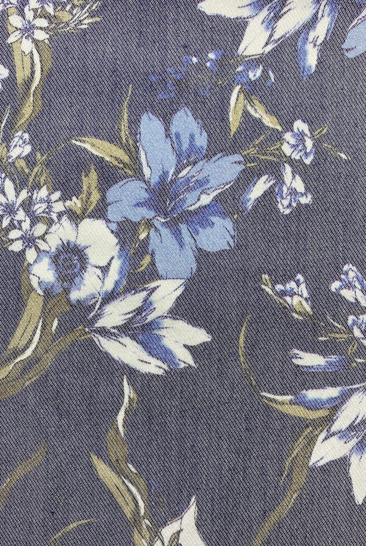 22384 KUMAŞ/YERLİ/LEZ/VİSKON/POLYESTER/RENKLİ/140 CM