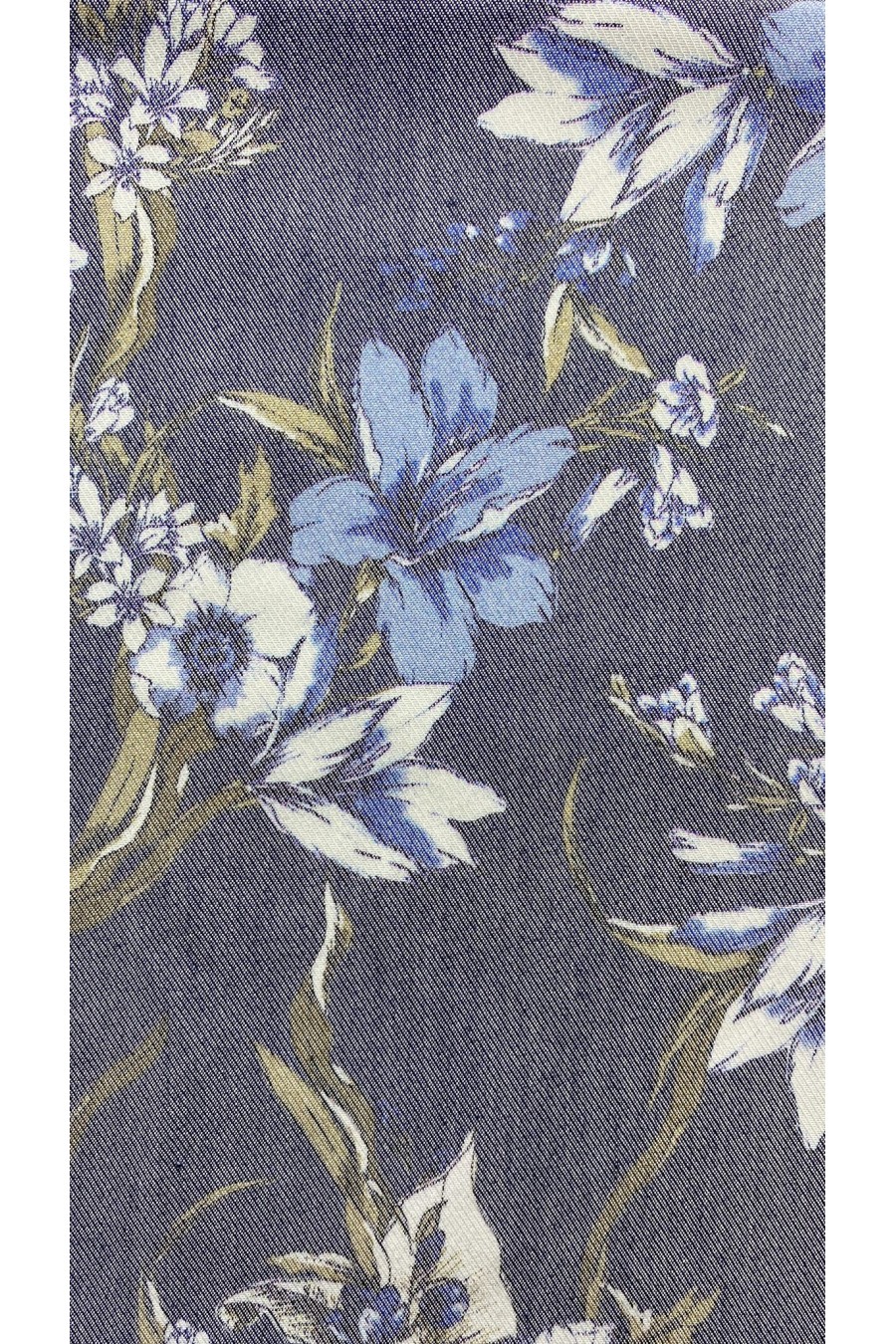 22384 KUMAŞ/YERLİ/LEZ/VİSKON/POLYESTER/RENKLİ/140 CM