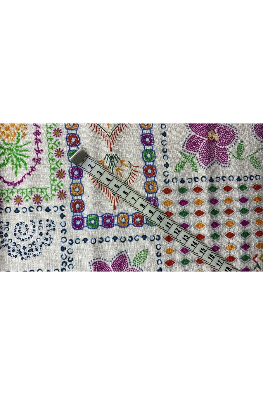 22387 KUMAŞ/YERLİ/LEZ/PAMUK/VİSKON/BEYAZ/150 CM