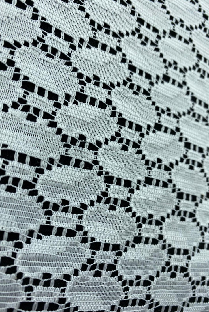 Fikse Edilmiş Mikro Polyester Dantel Kumaş