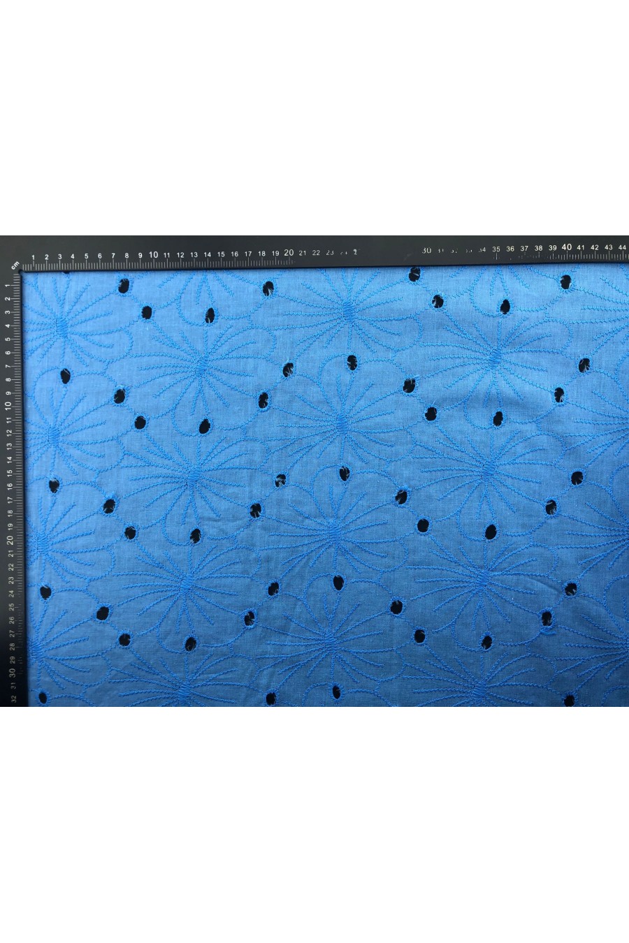 Sky Blue Bohrer İşlemeli Vual Brode