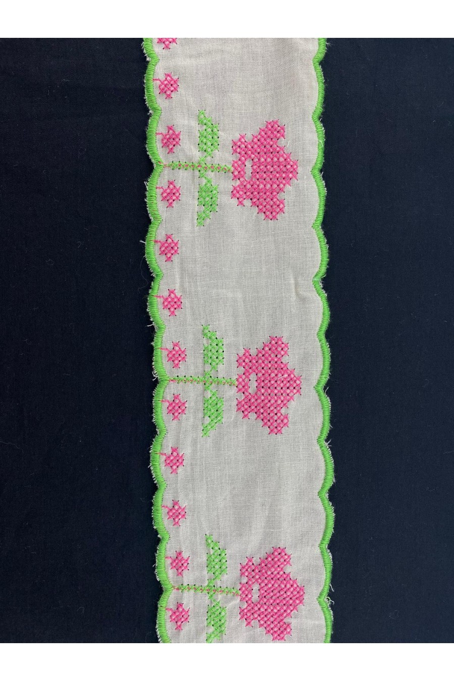 Nakışlı Pembe-Yeşil Çiçekli Pamuk Polyester Vual Brode Bant, 7 cm