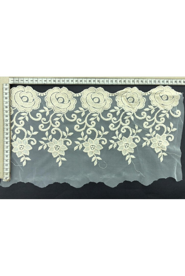 Ham Pamuk Tül Üzeri Fisto Brode Bant