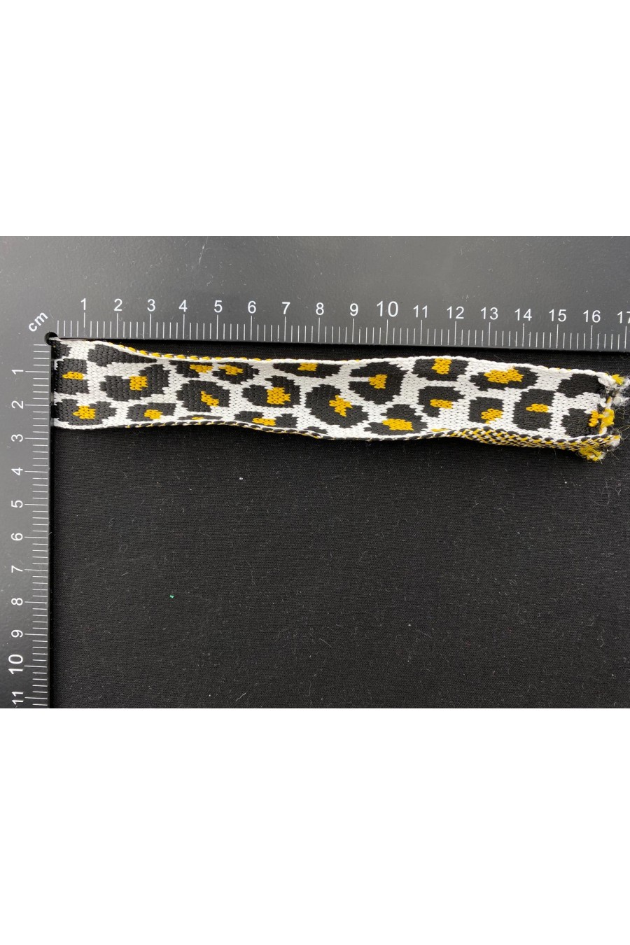 Leopar Desenli Ham Zeminli Polyester Şerit, 3 cm