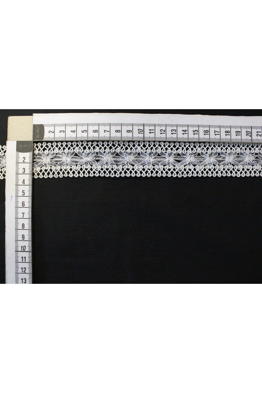 1472-METRE Beyaz Polyester Brode Bant